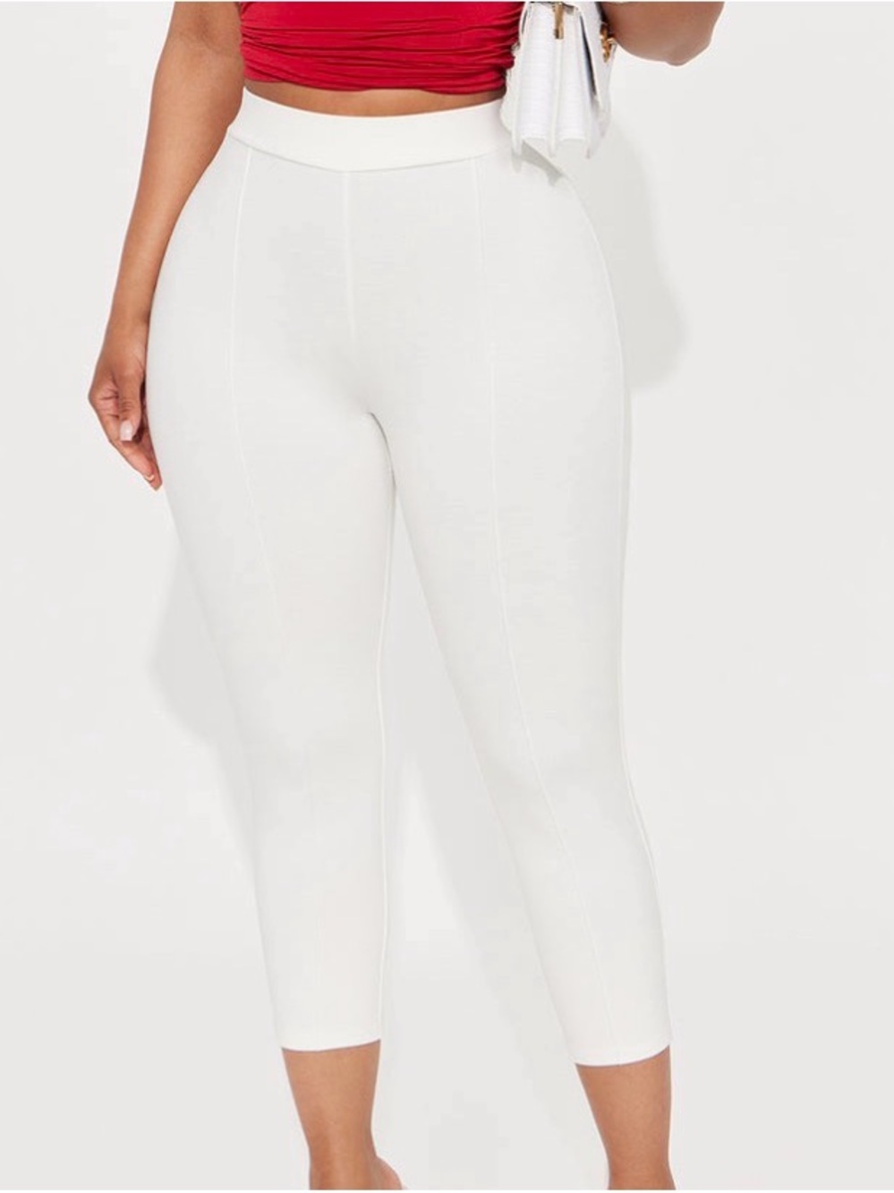 ☁️High-Rise White Sculpting Capri Leggings☁️